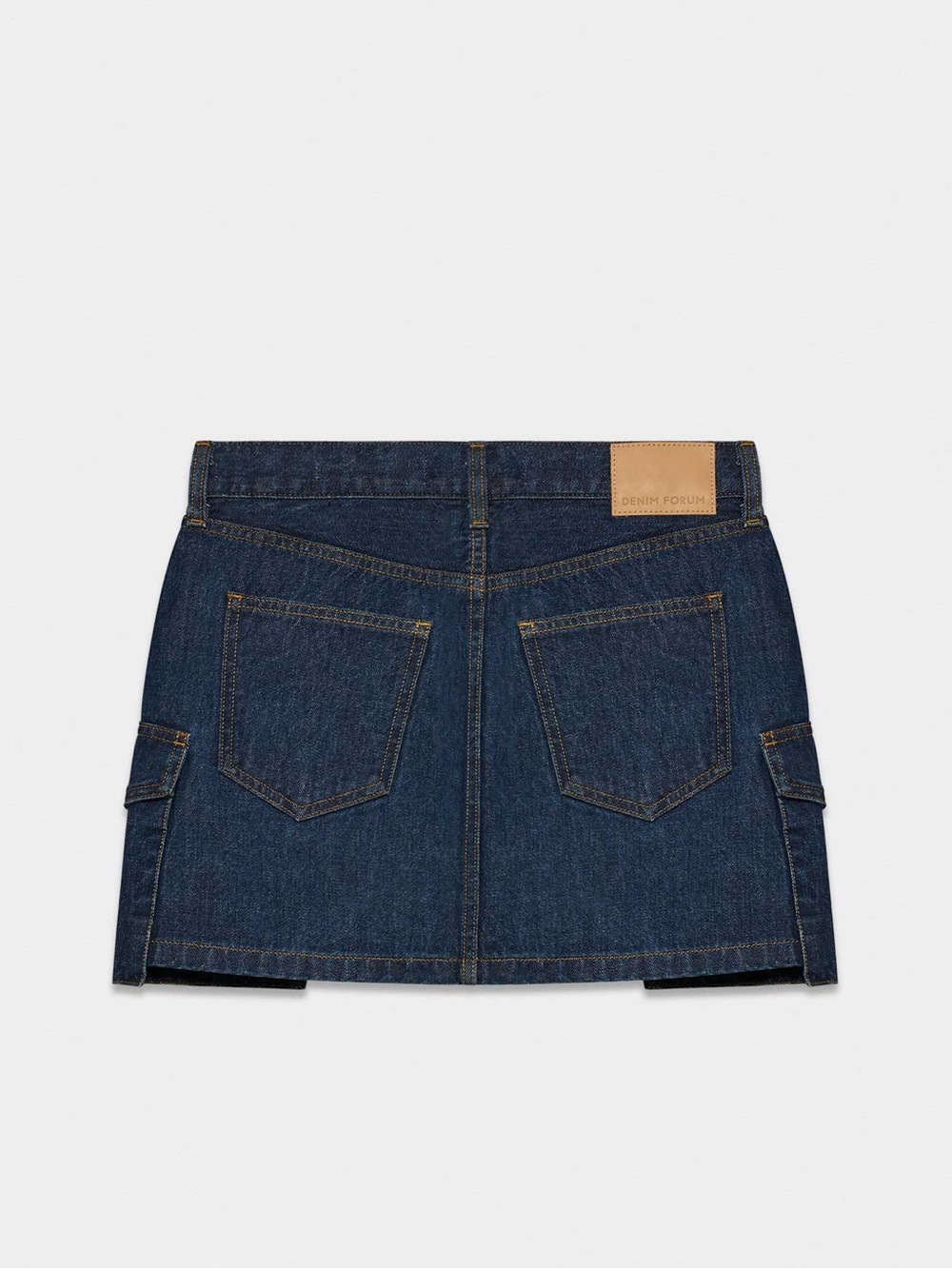Denim Forum The '90s Cargo Mini Denim Skirt - Picture 2 of 9